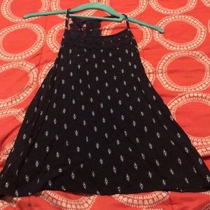 navy blue and white shirt